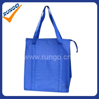 Non woven cooler bag without lamination