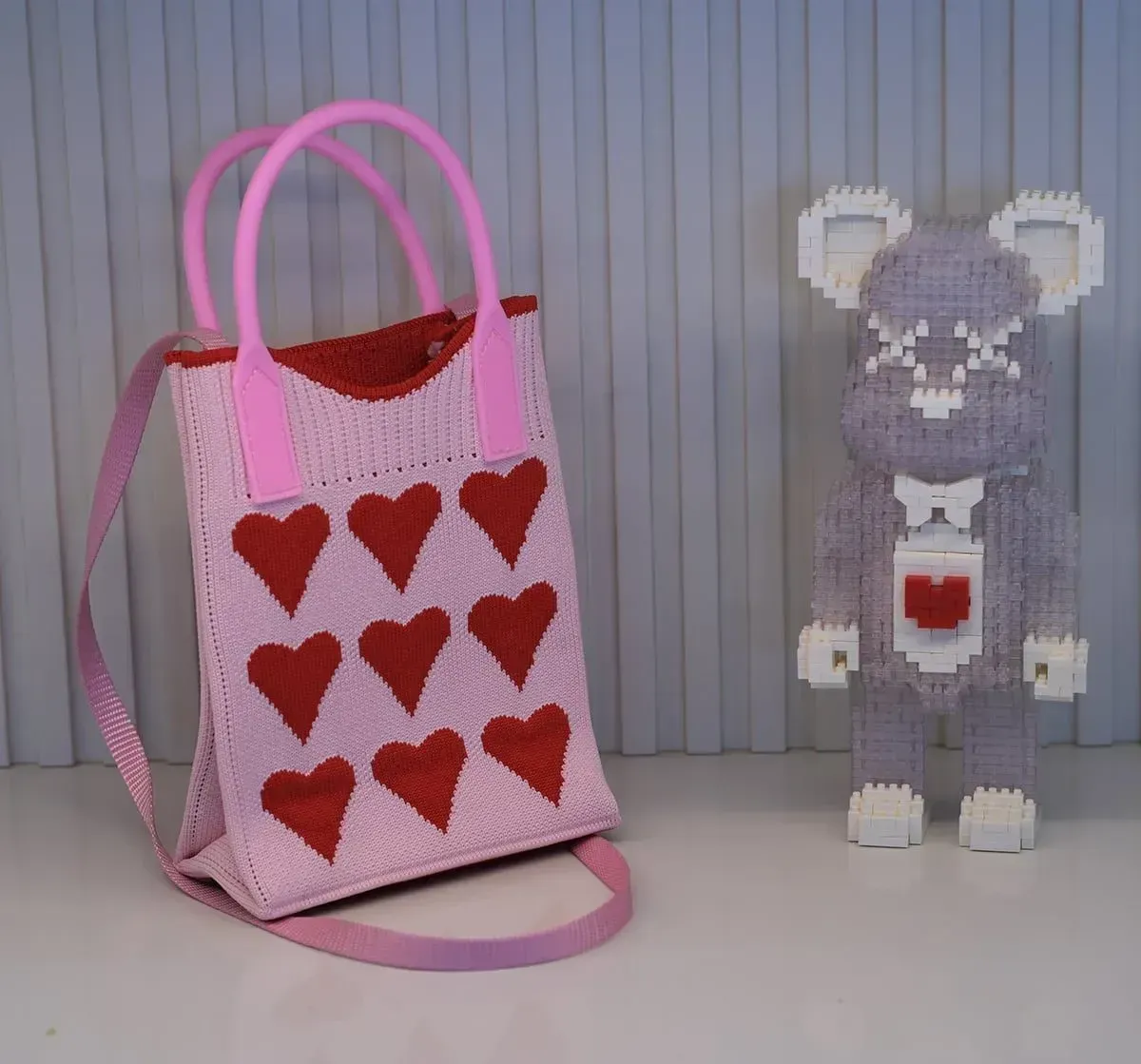 2023 new fashion autumn winter wholesale custom reusable  chunky knitted  shoulder mine bag  for kids and girls