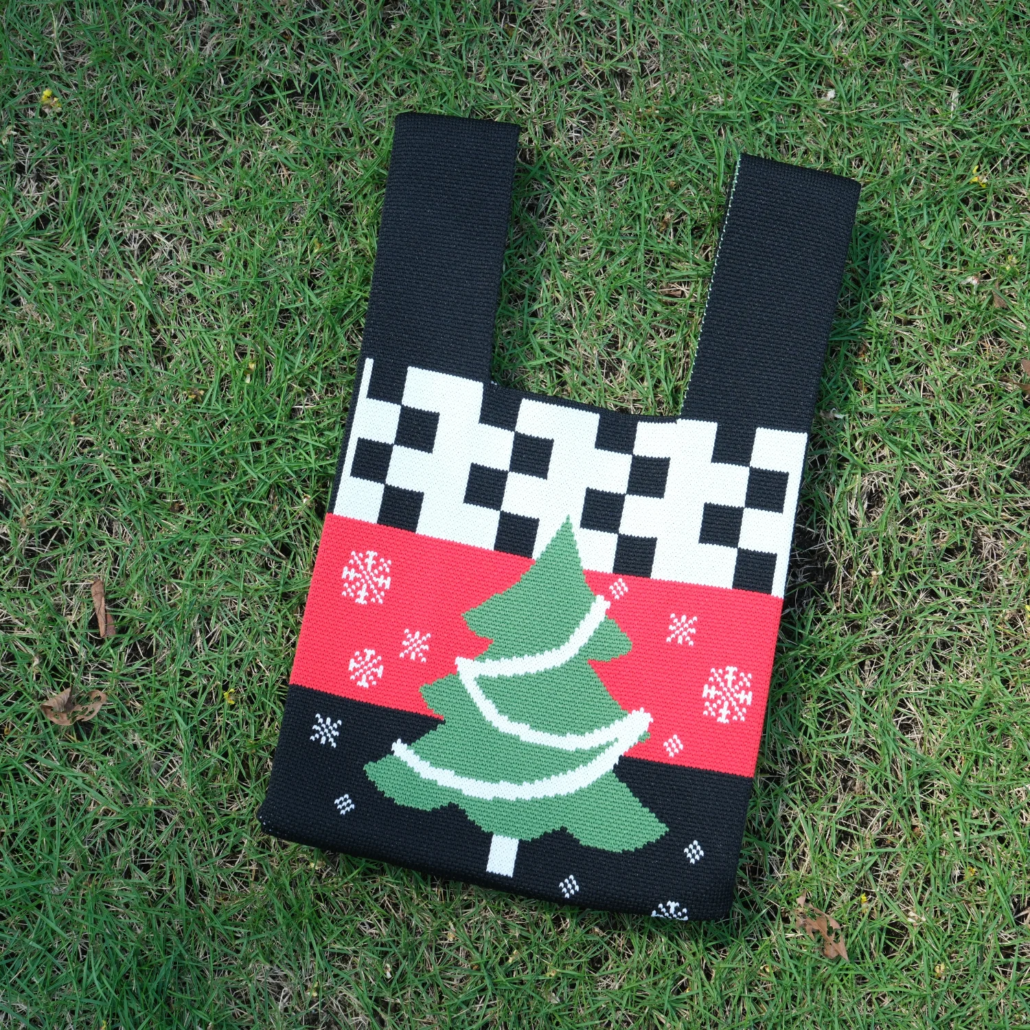 2023 fashion Knitted Weave Handbag Custom christmas Design Crochet Vest knit tote bag
